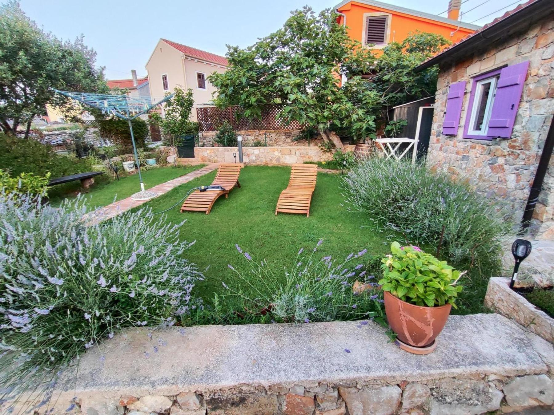 Vacation House Orange Veli Lošinj Zewnętrze zdjęcie