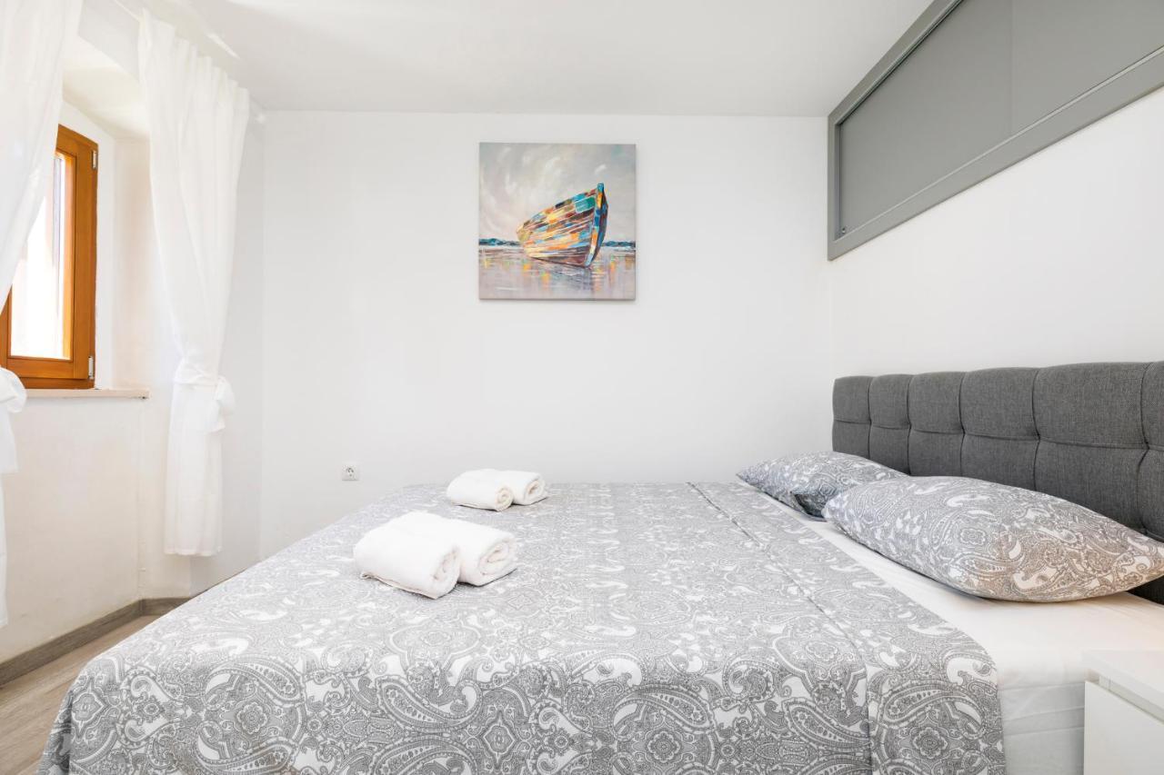 Vacation House Orange Veli Lošinj Zewnętrze zdjęcie
