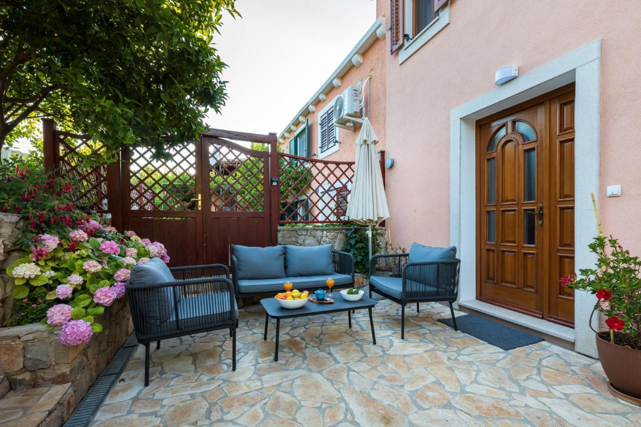 Vacation House Orange Veli Lošinj Zewnętrze zdjęcie