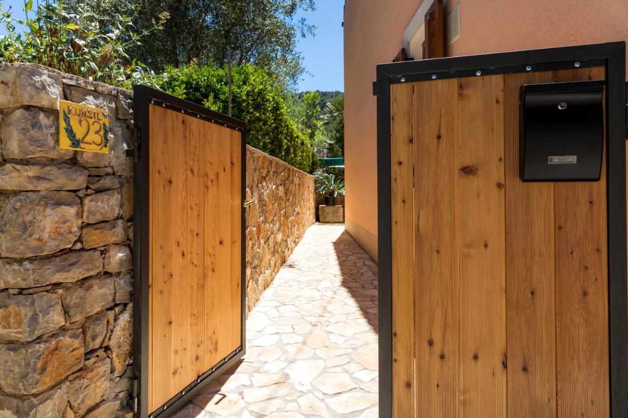 Vacation House Orange Veli Lošinj Zewnętrze zdjęcie